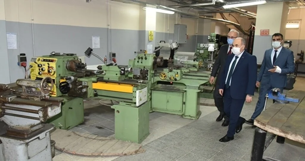 Yeşilyurt MYO, 'endüstriyel robotik kol'a kavuşacak