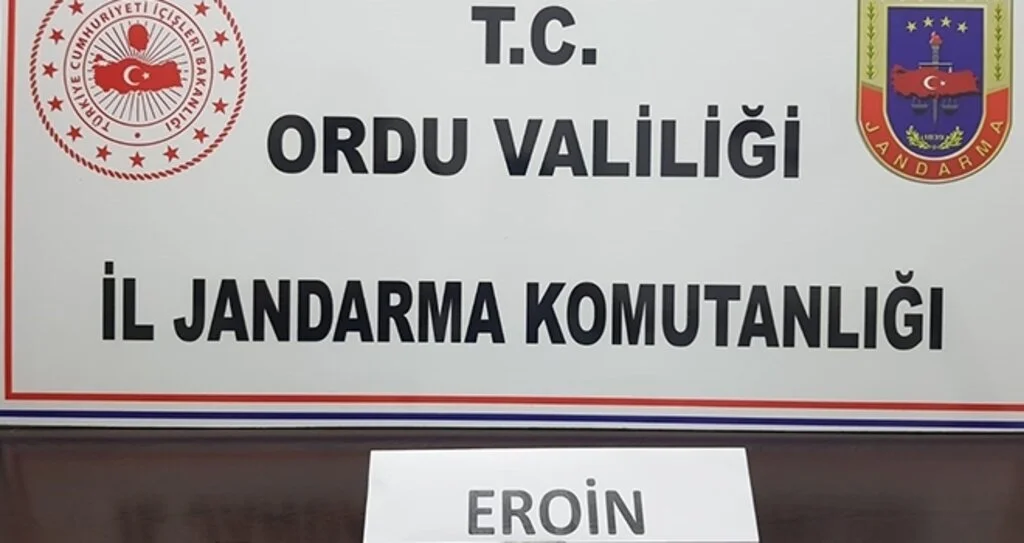 Zehir tacirine suç üstü
