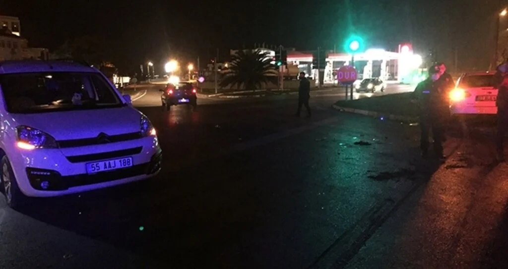 Çarşamba’da Kaza: 2 Yaralı