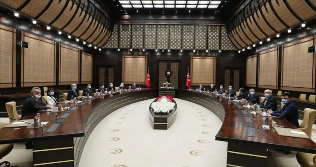 Cumhurbaşkanı Erdoğan, Özel Hastaneler ve Sağlık Kuruluşları Derneği Yönetim Kurulu üyelerini kabul etti