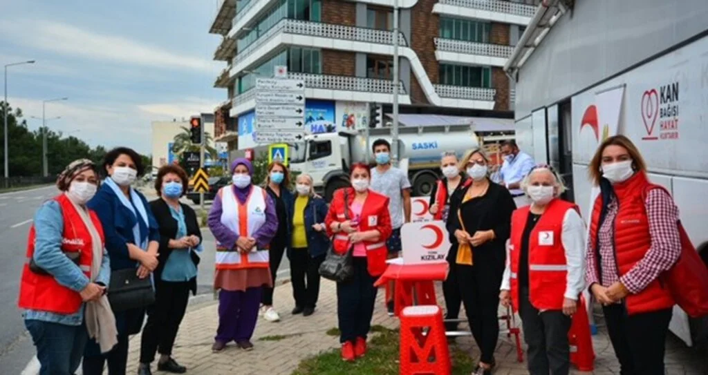 ELVİNDER'den kan bağışı 