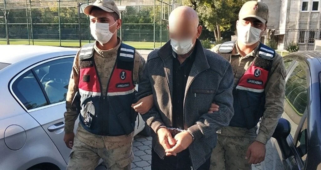 Hırsızlık suçundan 5 yıl cezası bulunan şahıs jandarma tarafından yakalandı