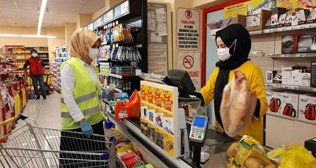İlkadım Vefa Timi halkın hizmetinde