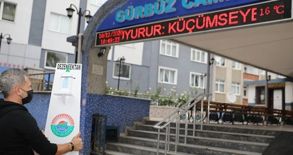 İlkadım'da Camilere Hijyen Desteği