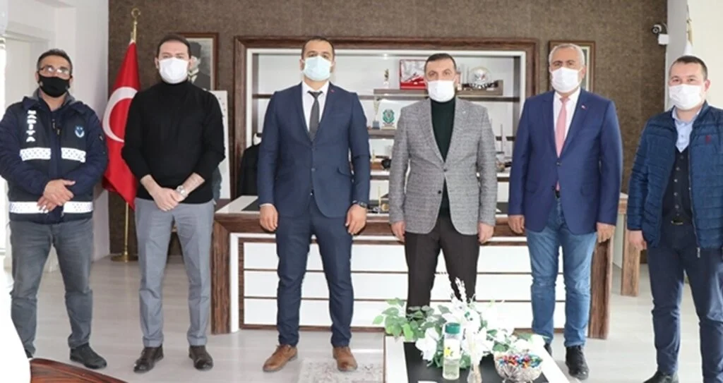 Kavak’ta karantinadaki vatandaşlara yemek desteği