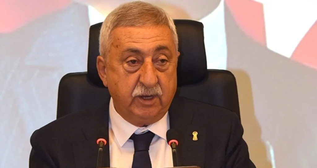 Palandöken: Öğretmenlik Annelik Kadar Kutsaldır