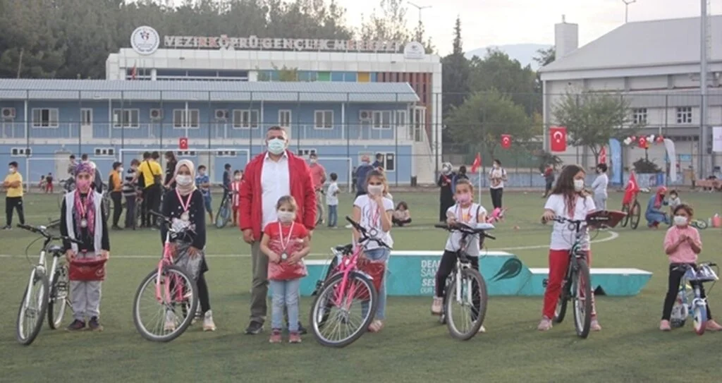 Pedallar Ödüller İçin Çevrildi