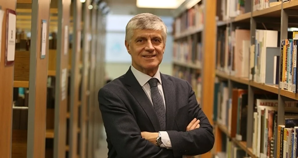 Prof. Dr. Tayfun Uzbay: “Aşı bulunsa da pandemi hemen yok olmaz”