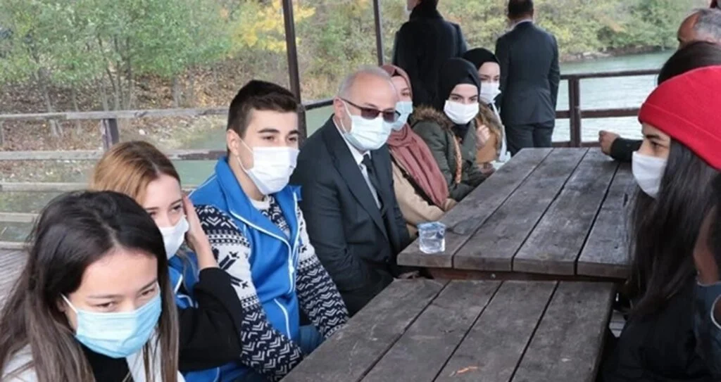 Rektör Ünal: Uzaktan eğitim alanında büyük tecrübelere sahibiz