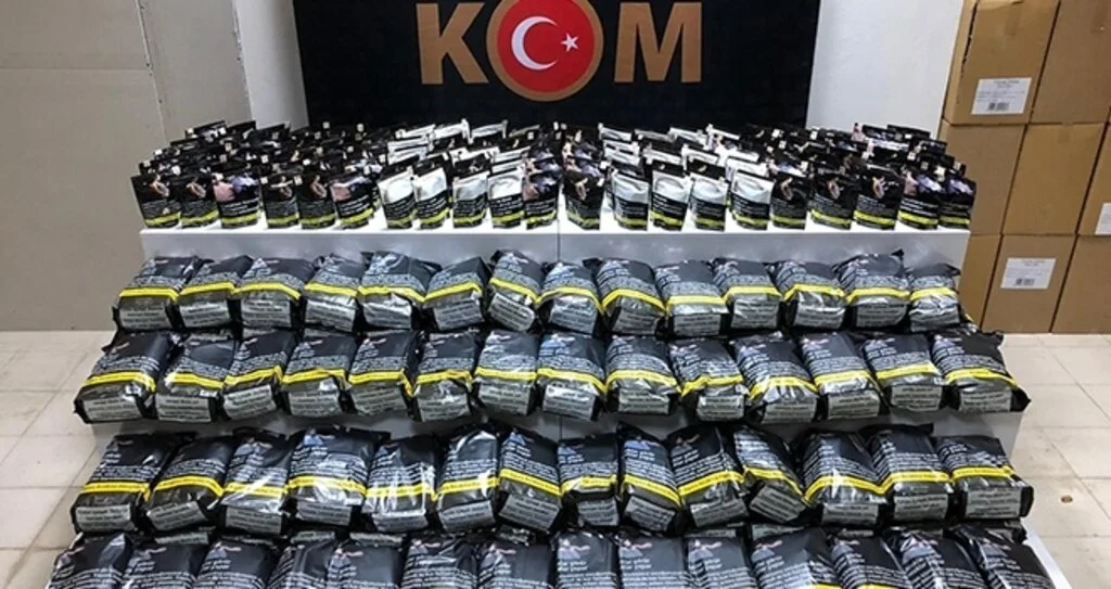 Samsun'da kaçak tütün operasyonu
