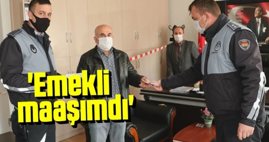 Samsun'da silkelenen halıdan düşen para bulunduktan sonra sahibine teslim edildi