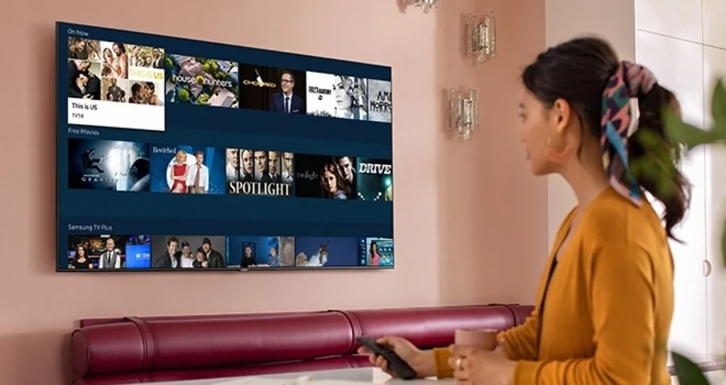 Samsung Q60T QLED 4K UHD Smart TV, bir milyar renk tonu ile göz kamaştırıyor!
