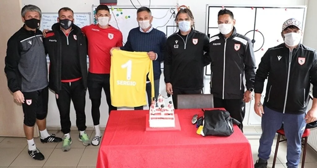 Samsunspor'a gelen Kolombiyalı kaleci Avellaneda geri gönderildi