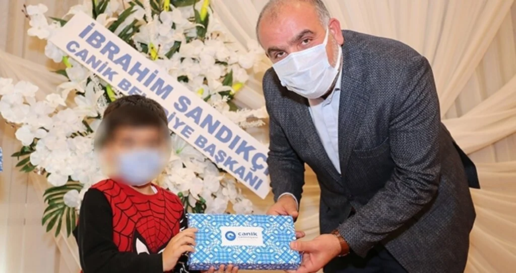 Sandıkçı: Eğitime destek sürecek 