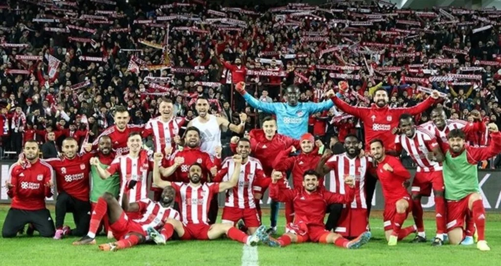 Sivasspor Eski Günlerini Arıyor