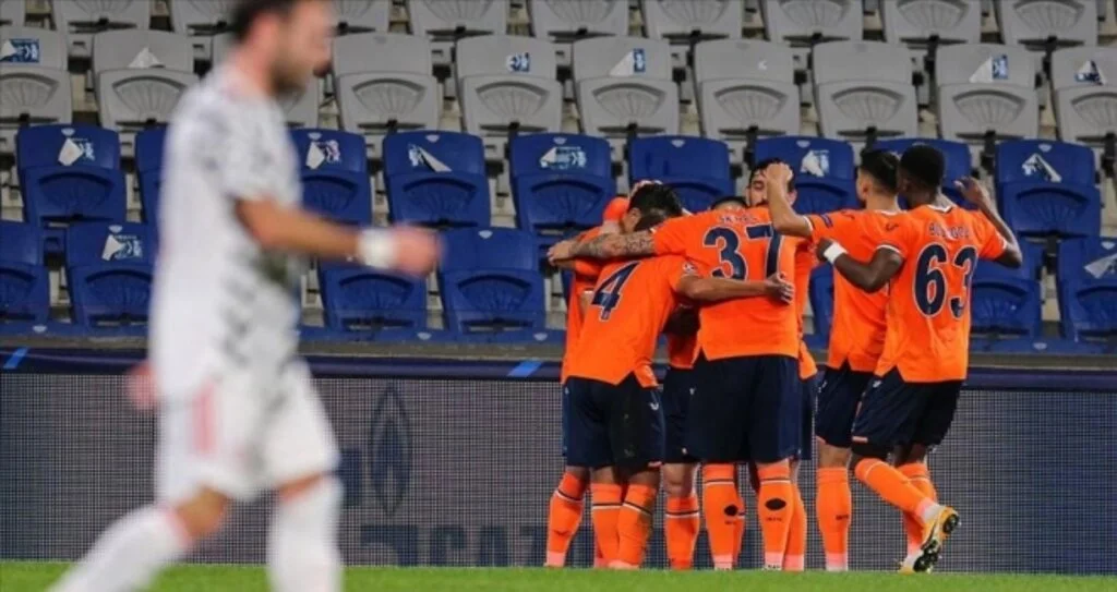 Tarihi Galibiyet! Başakşehir: 2 Manchester United: 1