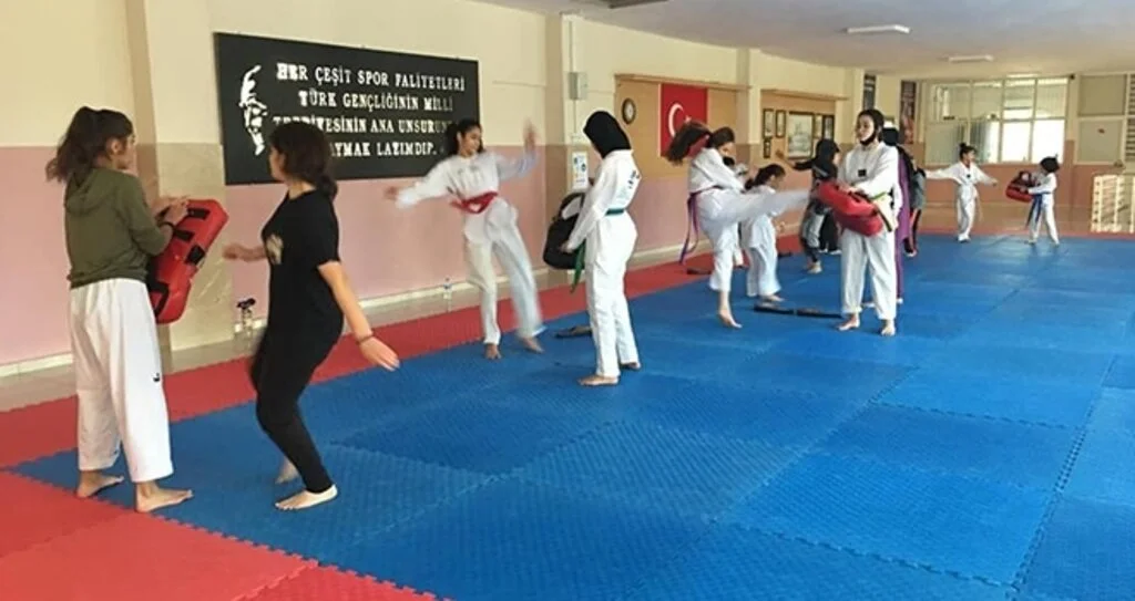Teakvandocular Sıkı Çalışıyor