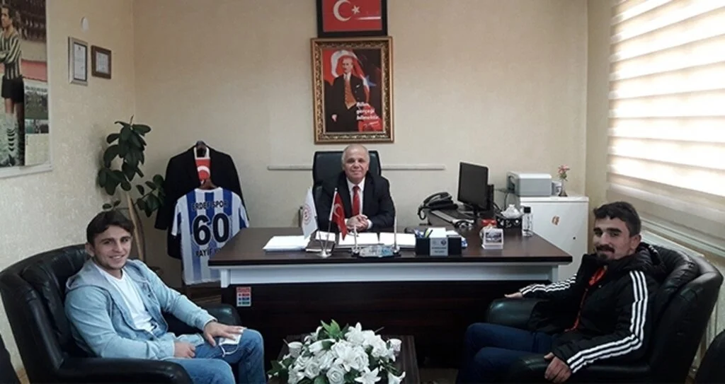 Ünal Şampiyon Sporcuları Ağırladı