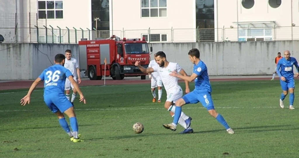 3. Lig: Çarşambaspor: 2 - Erbaaspor : 1 (Maç sonucu)