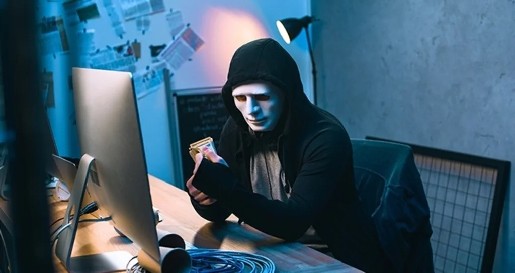 Akıllı Arabalar Bubi Tuzakları İle Hackleniyor!