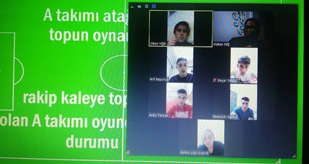 Atakum'da Online Eğitim Sürüyor