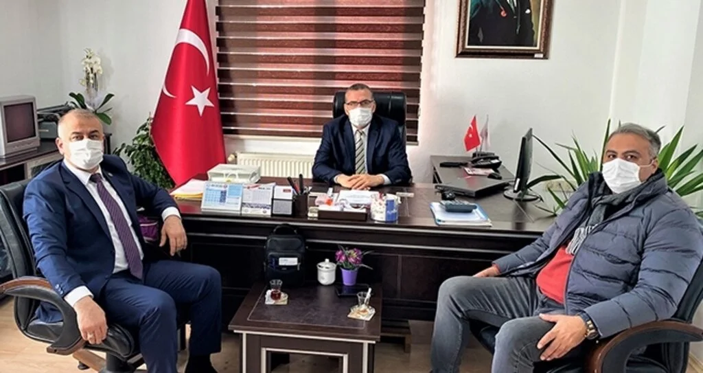 Bem Bir Sen Başkanı Gayretli’den Mezarlıklar Müdürü İsmail Mutlu'ya ziyaret