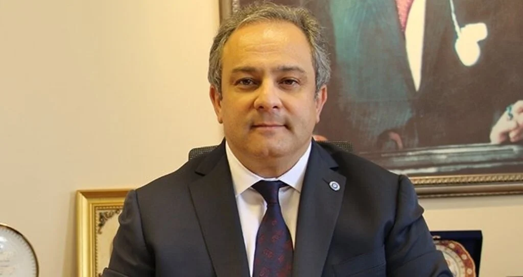 Bilim kurulu üyesinden mutasyon açıklaması