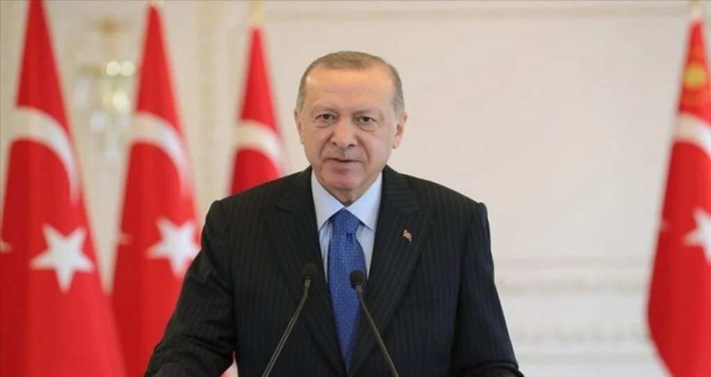 Cumhurbaşkanı Erdoğan: İstanbul'un her iki istikametinde de araç trafiğinde çok büyük rahatlama sağlayacaktır