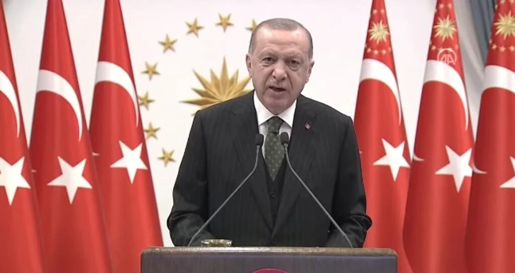 Cumhurbaşkanı Erdoğan: Şartlarımızı sağlamayan ABD ihtiyacımızı başka yerden karşıladık diye yaptırım silahını çekti