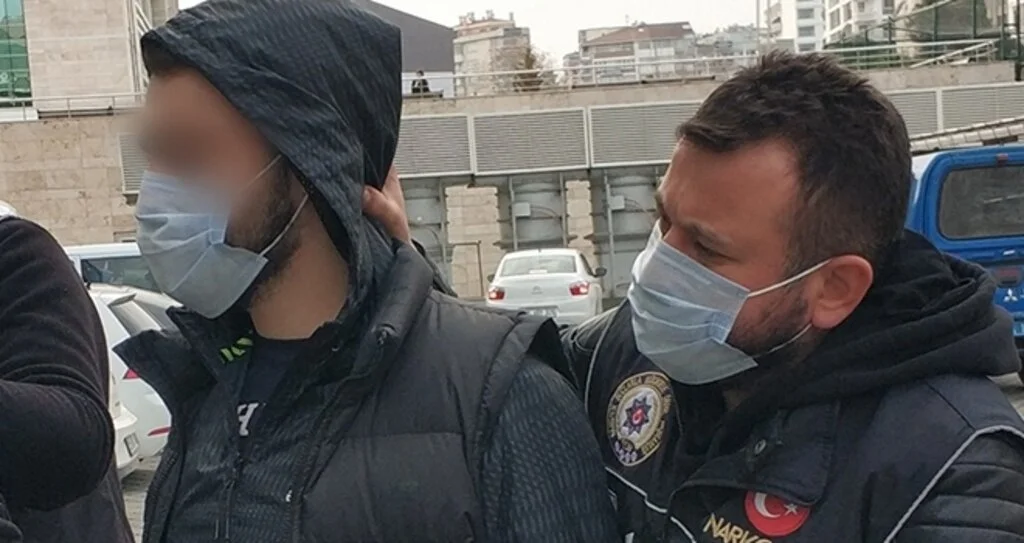 Evinde kokain ve uyuşturucu hap ele geçen şahıs tutuklandı