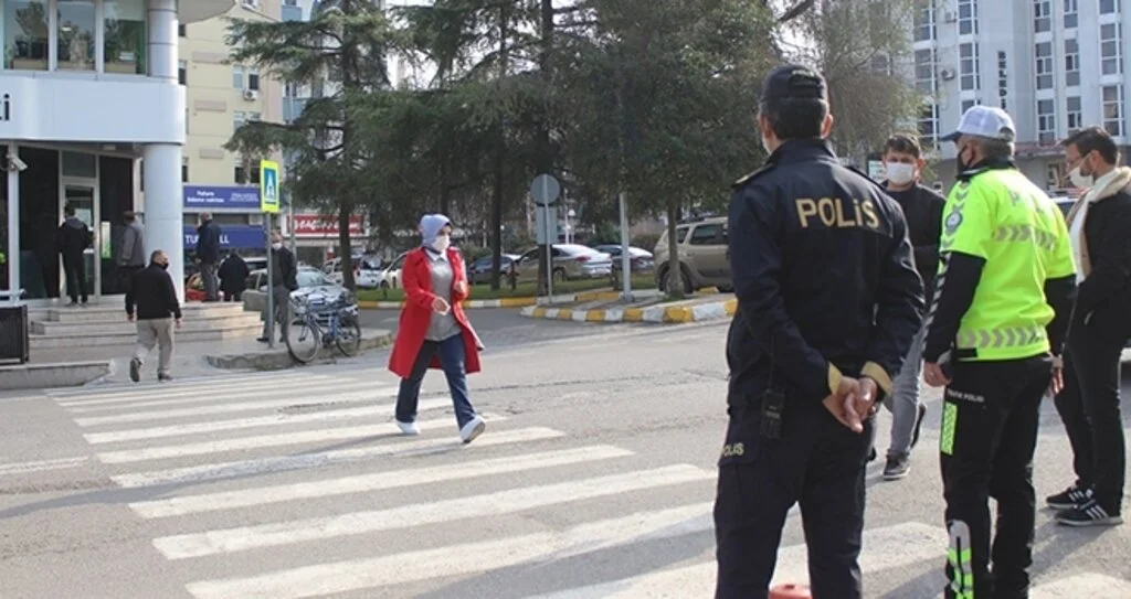 ‘Geçit varsa yol yayanın’