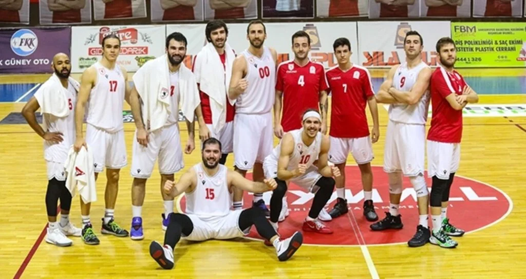 Gemlik Basketbol Kulübü - Samsunspor Basketbol: 75-92