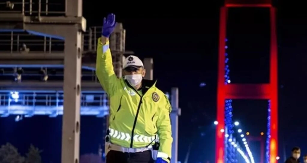 İçişleri Bakanlığı yayınladı! İşte koronavirüs kısıtlamalarıyla ilgili merak edilen soruların yanıtları