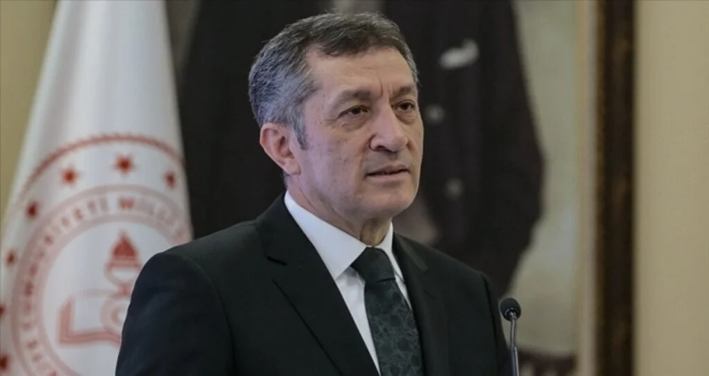 Milli Eğitim Bakanı Selçuk: Yüz yüze eğitim kabine toplantısında tekrar değerlendirmeye alınacak