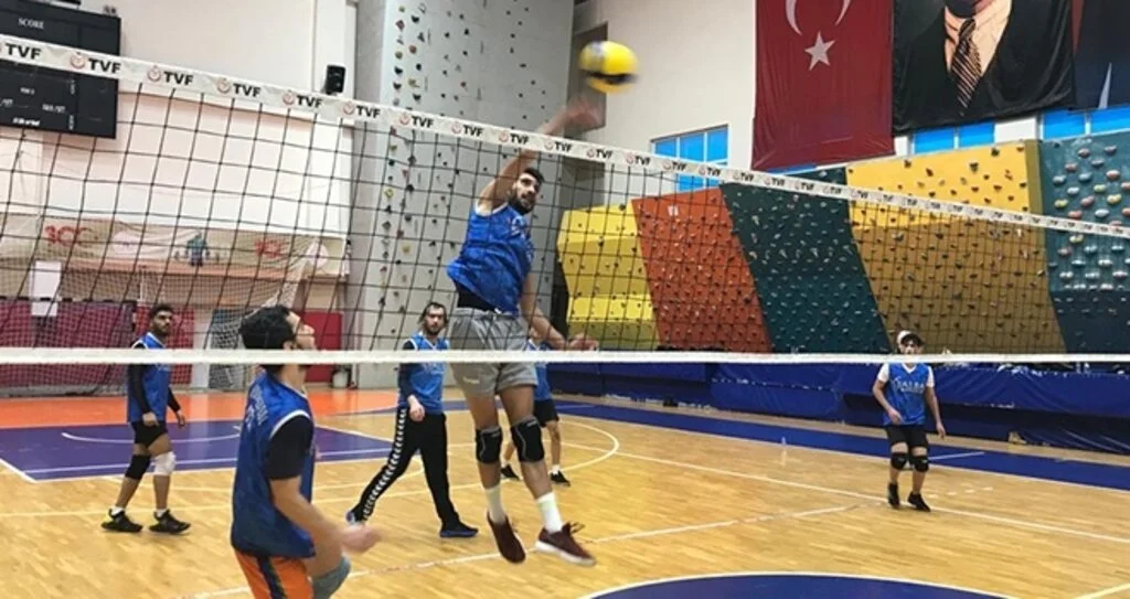 Samsun Voleybol Sahaya İndi