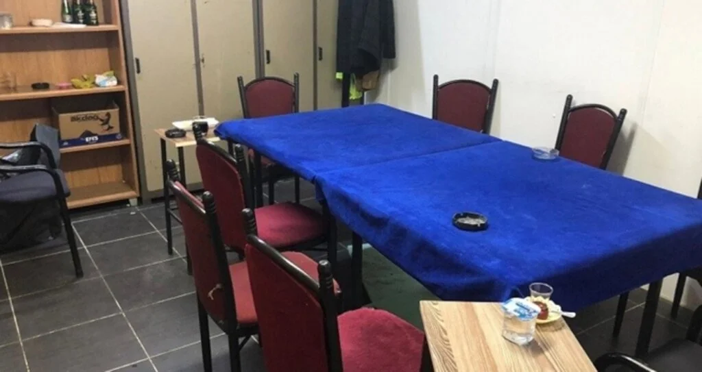 Samsun'da kumar oynayan ve oynatan 31 kişiye para cezası
