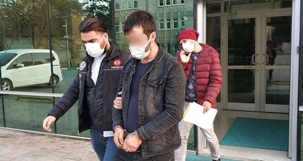 Samsun'da uyuşturucu ticaretinden koca tutuklandı, eşine adli kontrol