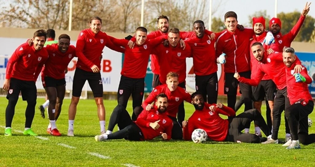 Samsunspor'da neşeli idman...