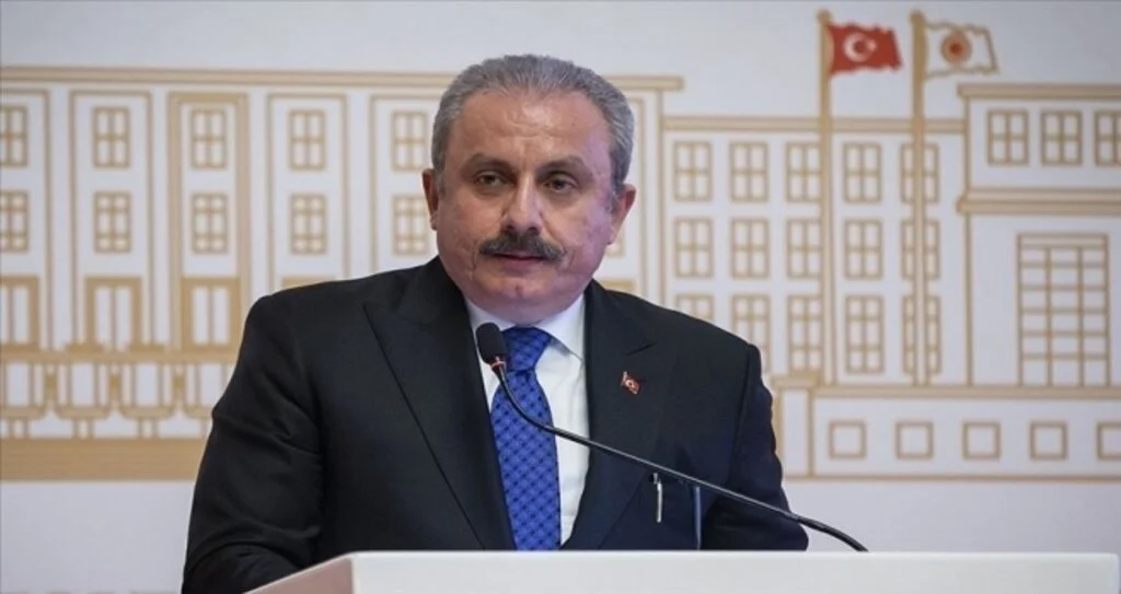 TBMM Başkanı Şentop içtüzük değişikliğini yeni yılda siyasi partilerin temsilcileriyle görüşecek