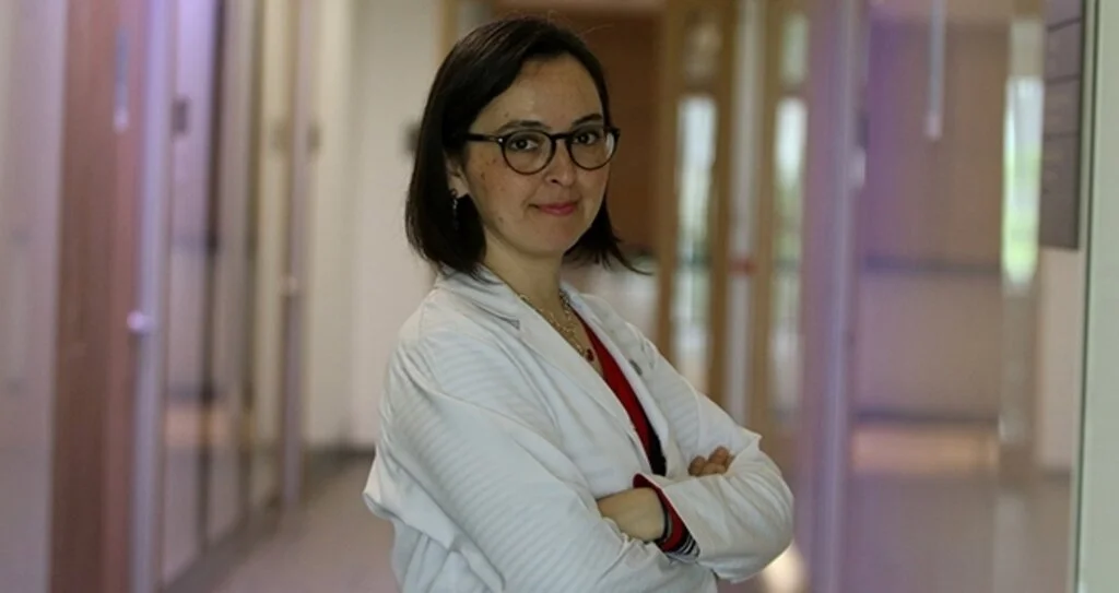 Yeni karantinada yaşlılar virüs taşıyıcılardan korunmalı