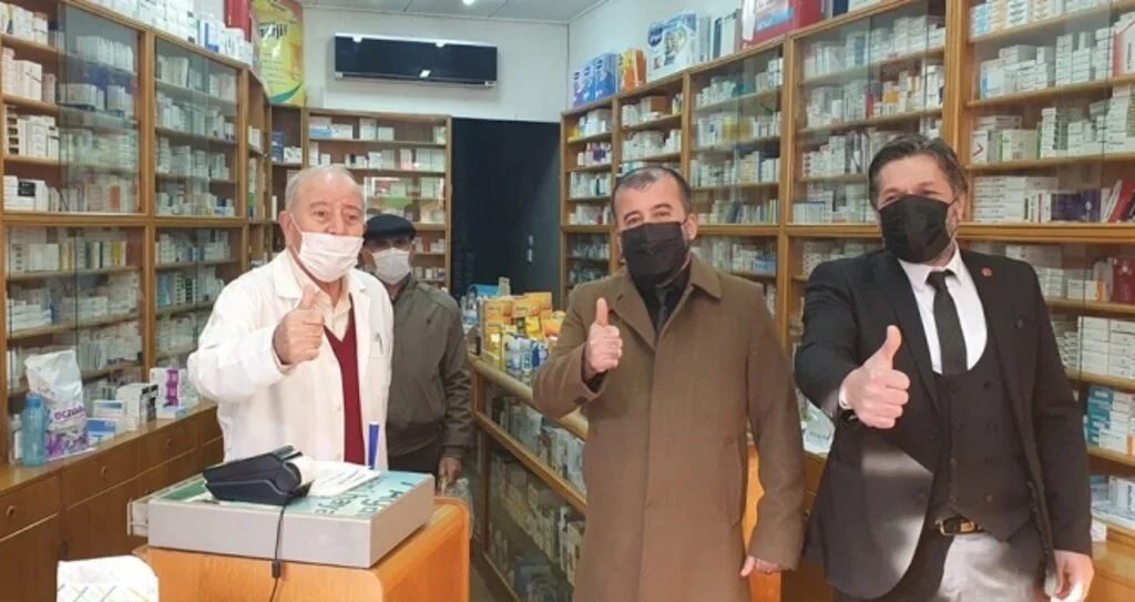 Yeniden Refah'tan esnafa siftah parası 