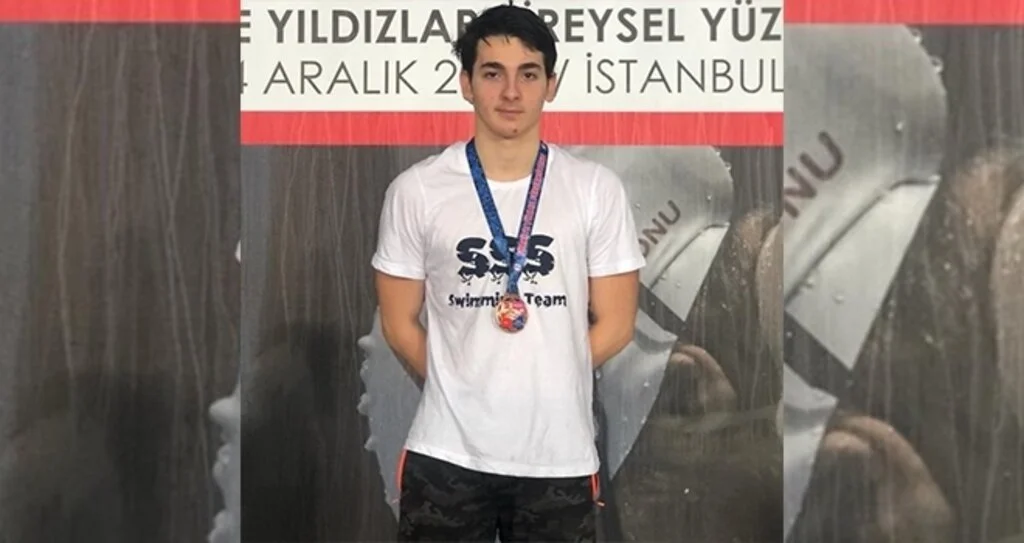 Yüzmede Samsun'un Gururu Oldu
