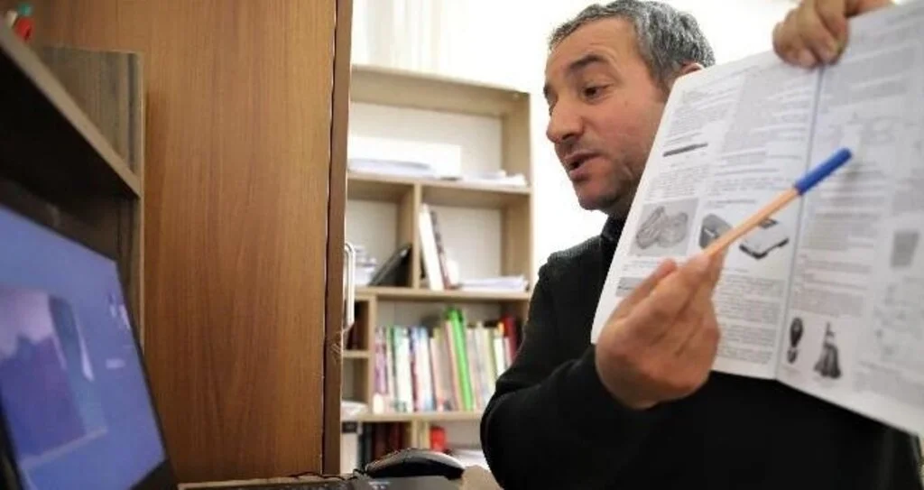 15 kez KPSS’ye girdi 42 yaşında öğretmen olarak atandı