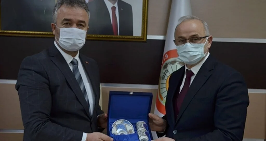 Adaş kurumlar arasında iş birliği