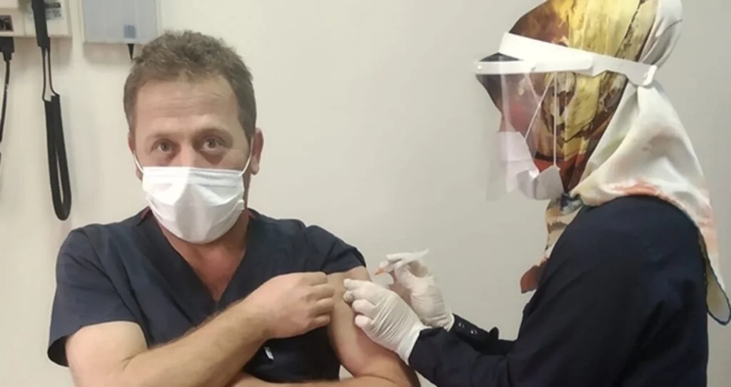 Alaçam'da ilk aşılar uygulamaya başlandı