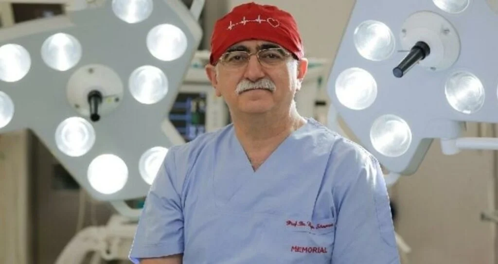 ‘Aşı olmayana kız yok’ diyen Prof. Sönmez’e suç duyurusu