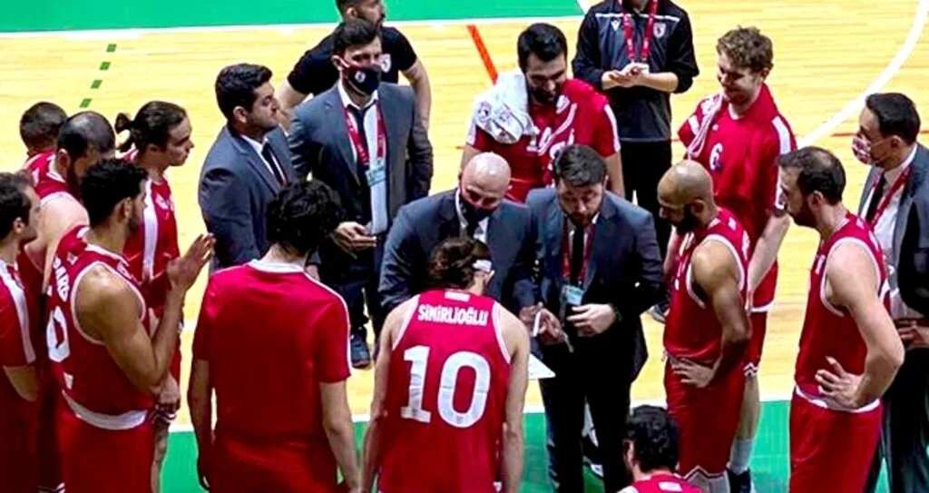 Bornova Belediyespor: 80 Samsunspor: 82 (Maç sonucu)