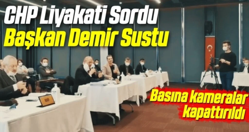 CHP Liyakati Sordu Başkan Demir Sustu