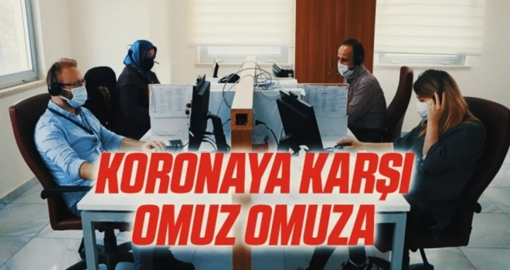 Eğitimciler ve sağlıkçılar koronaya karşı omuz omuza