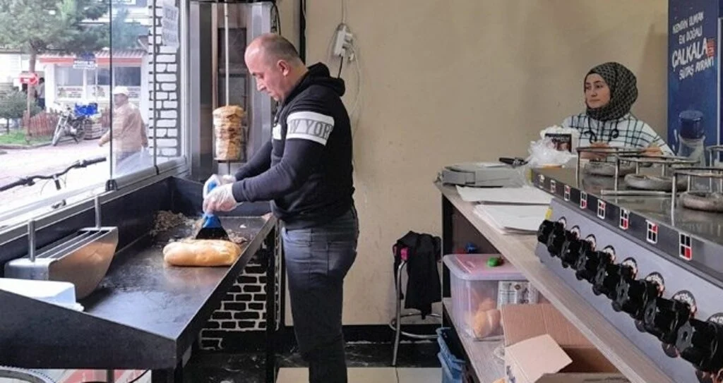 ‘Genelge beni bağlamaz’ deyip 24 kez ceza yiyen esnafa bir şok daha